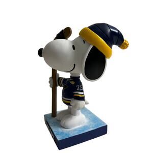 St. Louis Blues NHL Hockey Snoopy Peanuts BDA Sports Bobblehead Excellent
